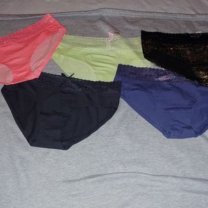 Set of 5 VS Panties